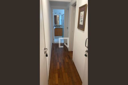 Corredor de apartamento à venda com 3 quartos, 128m² em Jardim Paulista, São Paulo