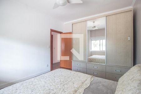 Quarto 1 de casa à venda com 3 quartos, 150m² em Nonoai, Porto Alegre