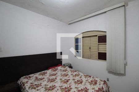Quarto 1 de casa para alugar com 3 quartos, 350m² em Piratininga, Belo Horizonte