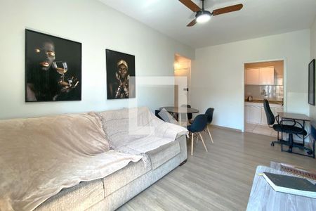 Sala de apartamento à venda com 2 quartos, 91m² em Sagrada Família, Belo Horizonte