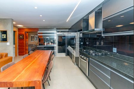 Sala/Cozinha de apartamento à venda com 1 quarto, 86m² em Vila da Serra, Nova Lima