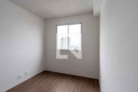 Quarto 1 de apartamento para alugar com 2 quartos, 34m² em Parque Industrial Tomas Edson, São Paulo