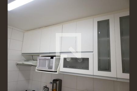 Casa à venda com 2 quartos, 126m² em Bosque da Saúde, São Paulo
