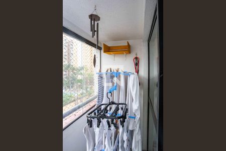 Varanda da Sala de apartamento à venda com 3 quartos, 67m² em Jardim Melo, Diadema