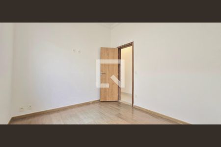 Quarto 1 de casa à venda com 3 quartos, 1599m² em Várzea, Lagoa Santa