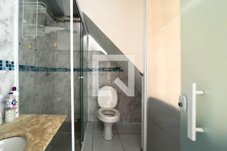 Banheiro  de casa para alugar com 1 quarto, 50m² em Cambuci, São Paulo