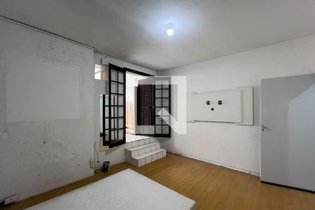 Quarto de casa para alugar com 1 quarto, 50m² em Cambuci, São Paulo