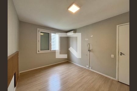 Suíte de apartamento para alugar com 2 quartos, 89m² em Itaim Bibi, São Paulo