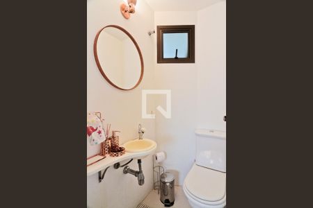 Lavabo de apartamento à venda com 3 quartos, 131m² em Santa Teresinha, São Paulo