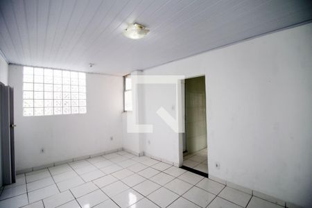 Sala de casa para alugar com 3 quartos, 52m² em Irajá, Rio de Janeiro