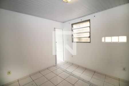 Quarto 2 de casa para alugar com 3 quartos, 52m² em Irajá, Rio de Janeiro