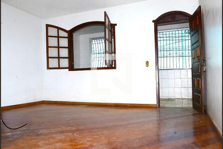 Suíte de casa para alugar com 2 quartos, 80m² em São Gabriel, Belo Horizonte