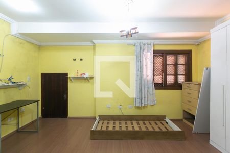 Quarto 1 de casa à venda com 4 quartos, 240m² em Parque Cruzeiro do Sul, São Paulo