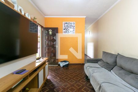 Sala de casa à venda com 4 quartos, 240m² em Parque Cruzeiro do Sul, São Paulo
