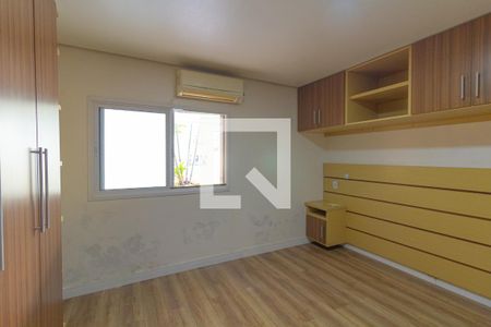 Quarto 1 de casa para alugar com 3 quartos, 190m² em Niterói, Canoas