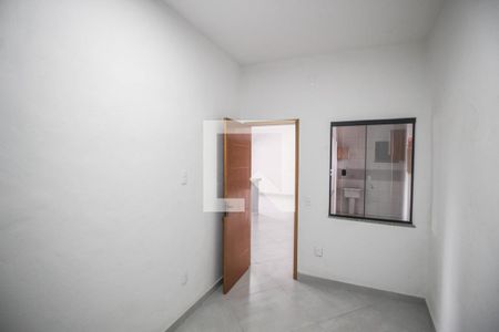 Quarto  de casa para alugar com 2 quartos, 75m² em Engenho Pequeno, Nova Iguaçu
