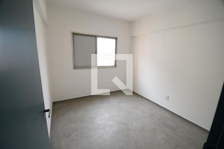 Quarto de apartamento à venda com 1 quarto, 45m² em Centro, Campinas