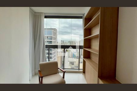 Sala de apartamento para alugar com 2 quartos, 76m² em Jardins, São Paulo