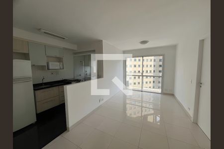Sala/Cozinha de apartamento para alugar com 1 quarto, 45m² em Indianópolis, São Paulo