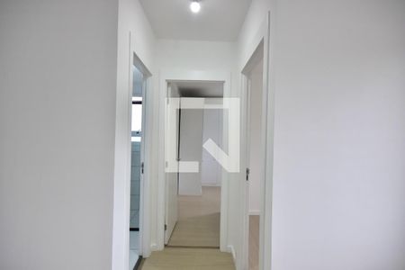 Corredor de apartamento para alugar com 2 quartos, 41m² em Vila Plana, São Paulo