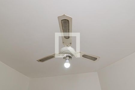 Sala de apartamento à venda com 2 quartos, 60m² em Vaz Lobo, Rio de Janeiro