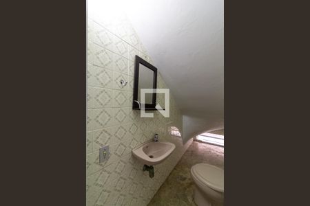 Lavabo de casa para alugar com 3 quartos, 180m² em Santo Amaro, São Paulo