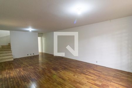Sala de casa para alugar com 3 quartos, 180m² em Santo Amaro, São Paulo