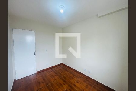 Quarto 1 de apartamento para alugar com 2 quartos, 50m² em Jardim Nova Cidade, Guarulhos