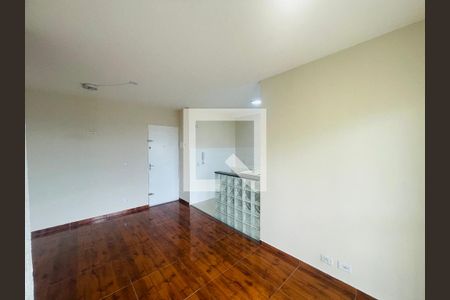 Sala de apartamento para alugar com 2 quartos, 50m² em Jardim Nova Cidade, Guarulhos