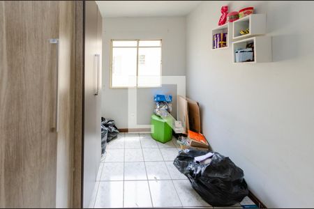 Quarto 2 de apartamento para alugar com 2 quartos, 50m² em Estrela do Oriente, Belo Horizonte
