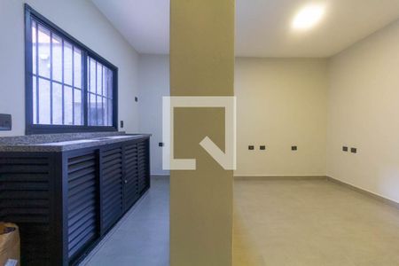 Sala/Cozinha de casa para alugar com 1 quarto, 45m² em Vila Buenos Aires, São Paulo
