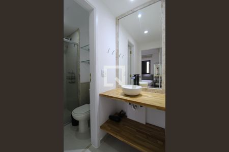 Banheiro da Suíte de apartamento para alugar com 1 quarto, 37m² em Indianópolis, São Paulo