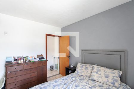 Suíte 1 de casa à venda com 2 quartos, 140m² em Santa Monica, Belo Horizonte