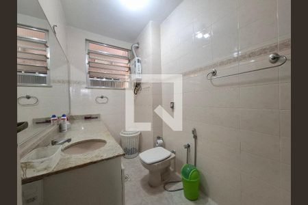 Banheiro de apartamento à venda com 2 quartos, 62m² em Glória, Rio de Janeiro
