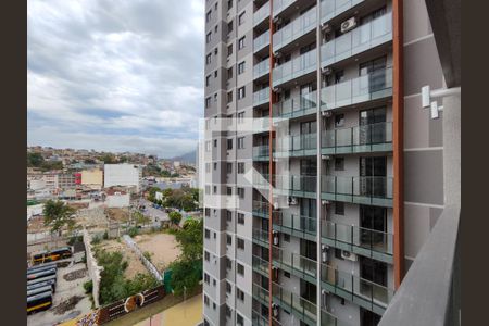 Vista da Sala de apartamento para alugar com 2 quartos, 44m² em Santo Cristo, Rio de Janeiro