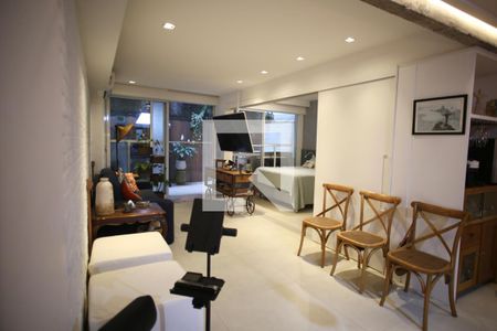 Sala de apartamento para alugar com 2 quartos, 89m² em Leblon, Rio de Janeiro
