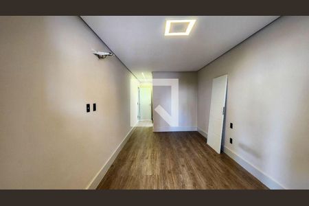 Casa à venda com 4 quartos, 262m² em Jardim Bela Vista, Santo André