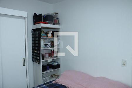 Quarto de apartamento para alugar com 2 quartos, 42m² em Jardim da Gloria, Cotia