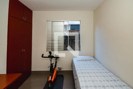Quarto 1 de apartamento à venda com 3 quartos, 70m² em Serrano, Belo Horizonte