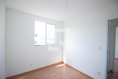 Quarto 1 de apartamento para alugar com 2 quartos, 44m² em Caiapos, Contagem