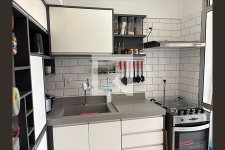 Cozinha de apartamento à venda com 2 quartos, 56m² em Butantã, São Paulo