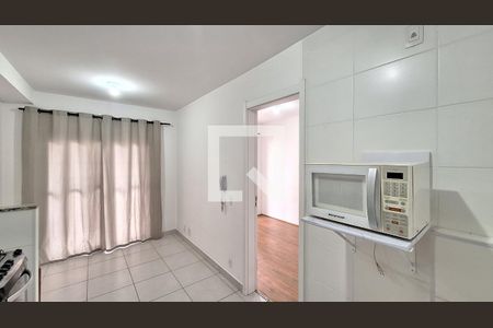 Sala/Cozinha/Área de serviço de apartamento para alugar com 1 quarto, 27m² em Vila Romana, São Paulo