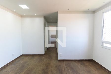 Sala de apartamento para alugar com 2 quartos, 43m² em Vila Carmosina, São Paulo