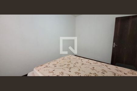 Quarto 2 de casa para alugar com 2 quartos, 50m² em Santa Lucia, Betim