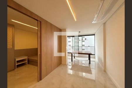 Sala  de apartamento para alugar com 2 quartos, 58m² em Santo Amaro, São Paulo