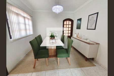 Sala de Jantar de casa à venda com 4 quartos, 250m² em Vila Granada, São Paulo