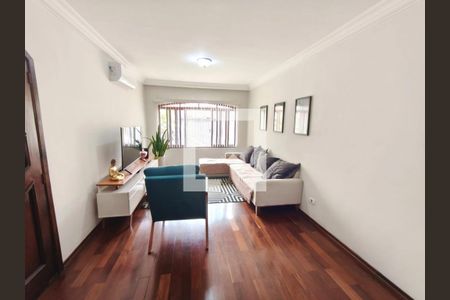 Sala de casa à venda com 4 quartos, 250m² em Vila Granada, São Paulo