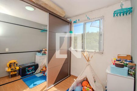 Quarto 2 de apartamento à venda com 2 quartos, 40m² em Chácara das Pedras, Porto Alegre