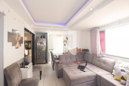 Sala de casa de condomínio para alugar com 2 quartos, 88m² em Guaratiba, Rio de Janeiro