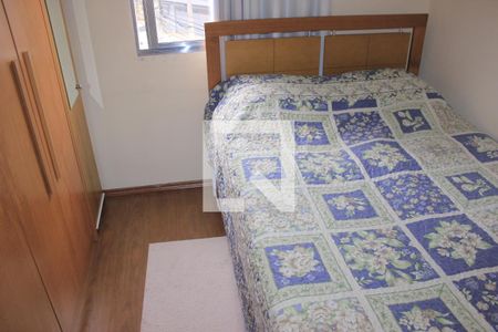 Quarto 1 de apartamento à venda com 2 quartos, 53m² em Jardim Flor da Montanha, Guarulhos